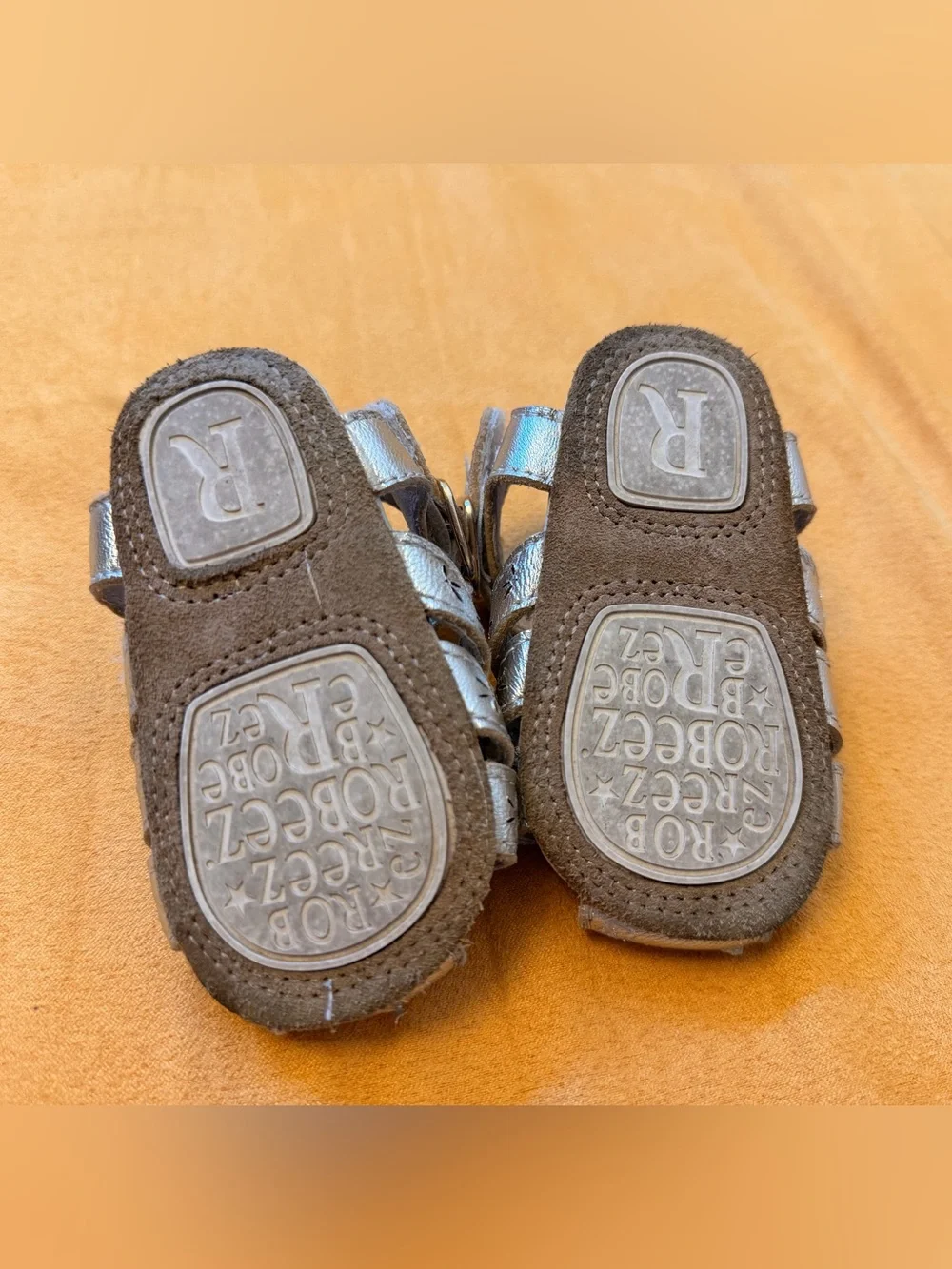 Robeez Metallic Goldish Silver Baby Sandals with Floral Cutouts